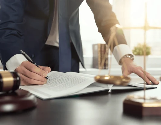 Юридические услуги